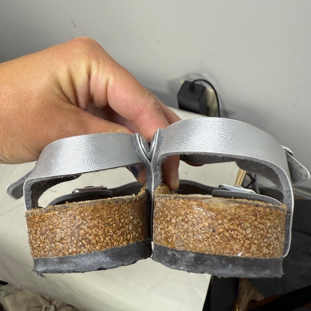 Little Kids Silver Rio‎ Birkenstock Strap On Sandals-Size 27 (US 9-9.5) - Picture 9 of 15